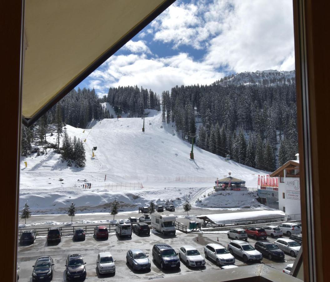 Ville Golf & Ski Мадонна-ди-Кампильо Экстерьер фото
